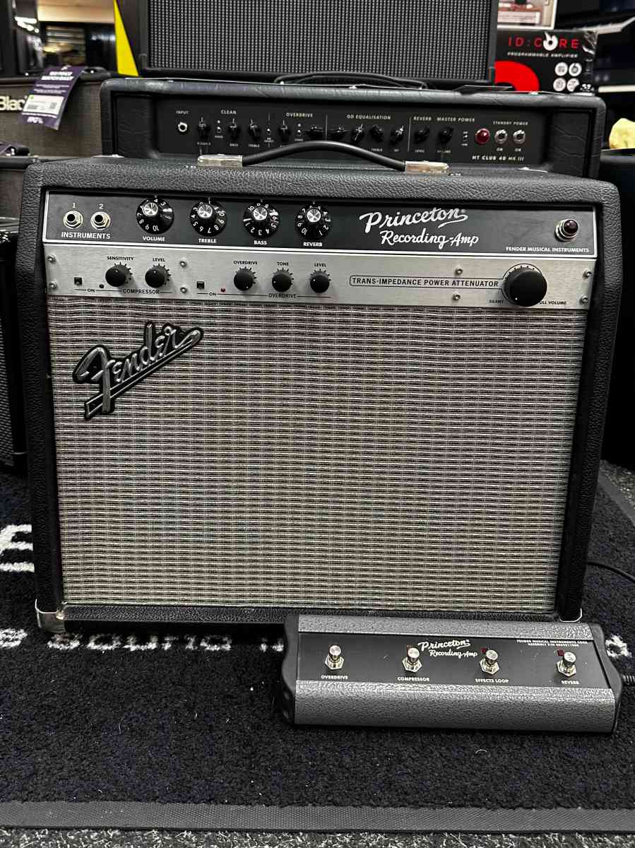 An image of Pre-Owned Fender Princeton Recording Amplifier | PMT Online