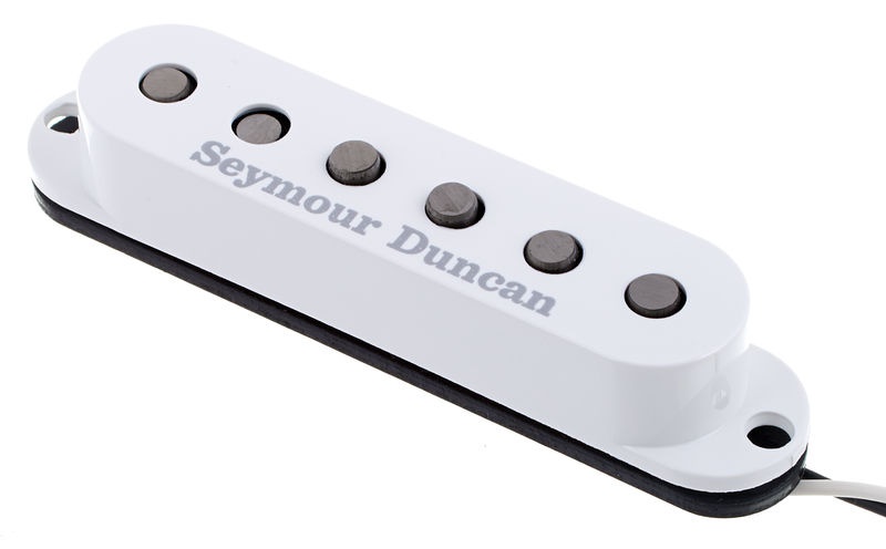 An image of Seymour Duncan 6 Classic Strat Pickup Cover in White | PMT Online