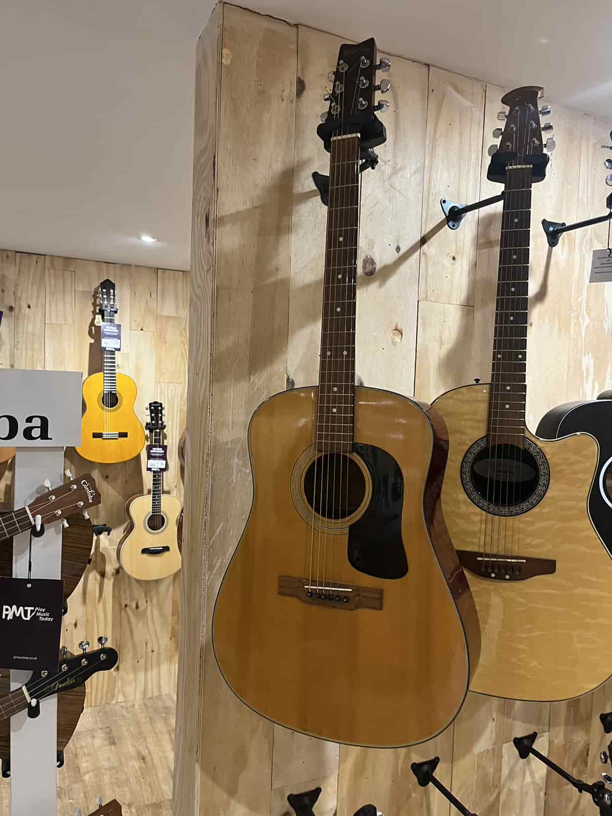 An image of Pre-Owned Washburn D-12N Acoustic (050734) | PMT Online