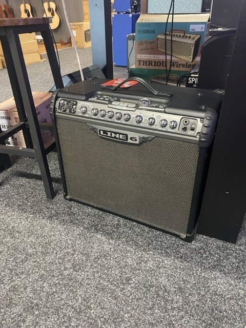 An image of Pre-Owned Spider JAM 75 Watt Stereo 1x12 Combo (048104) | PMT Online