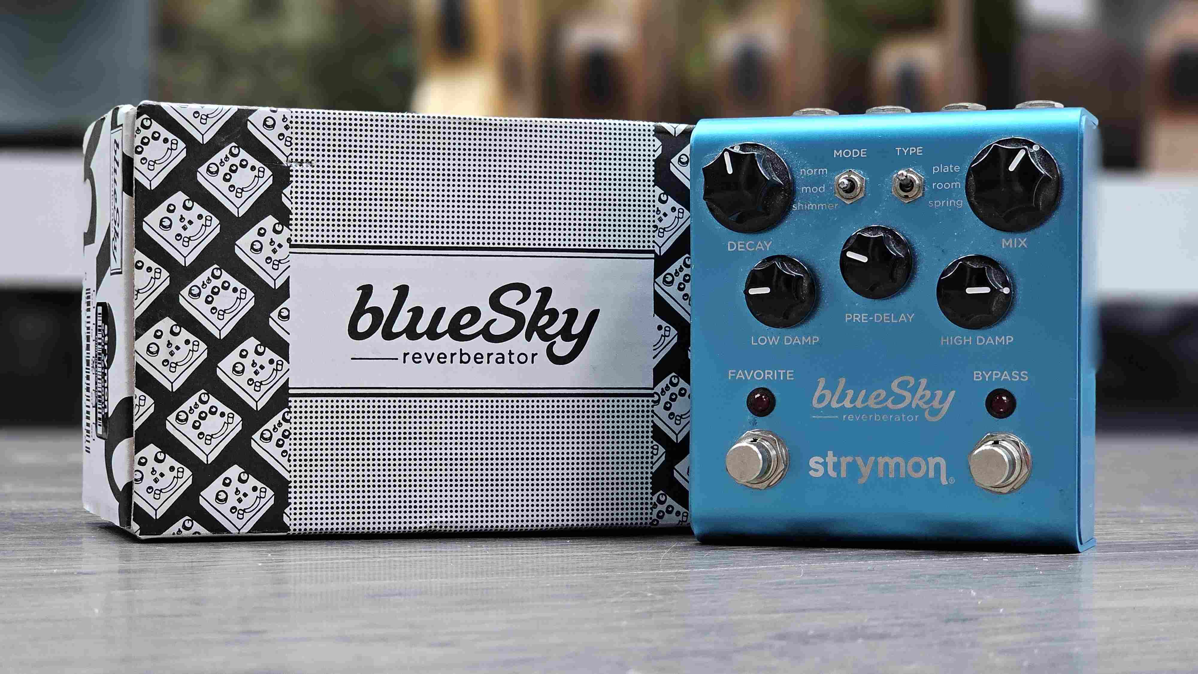An image of Pre-Owned Strymon Blue Sky Reverb (044609) | PMT Online