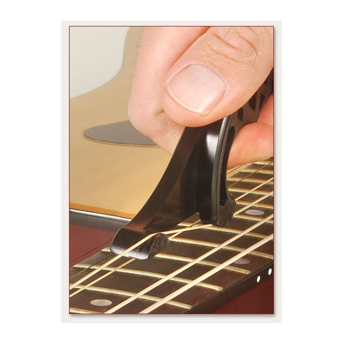 STRETCHA String Stretching Tool on guitar string