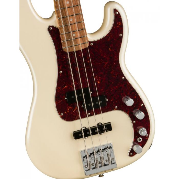 Fender Player Plus Precision Bass PF Olympic Pearl, closeup of the body