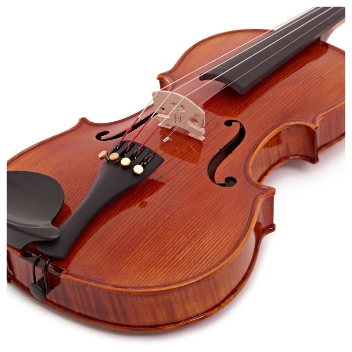 Angled body view of the Hidersine Piacenza Violin 4/4 Outfit
