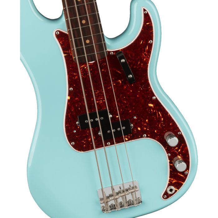 Fender American Vintage Ii 60 P Bass Rw Daphne Blue, body closeup