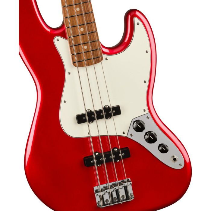 Fender Player Jazz Bass Pf Candy Apple Red, body closeup