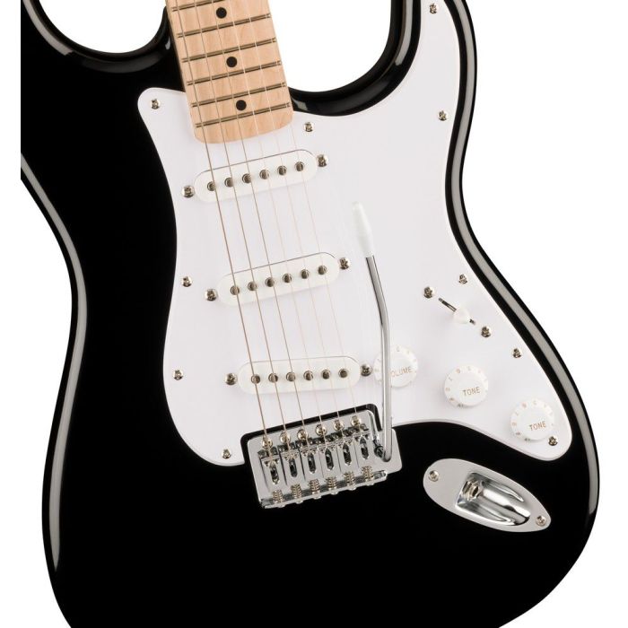 Squier Sonic Stratocaster MN Black, body closeup