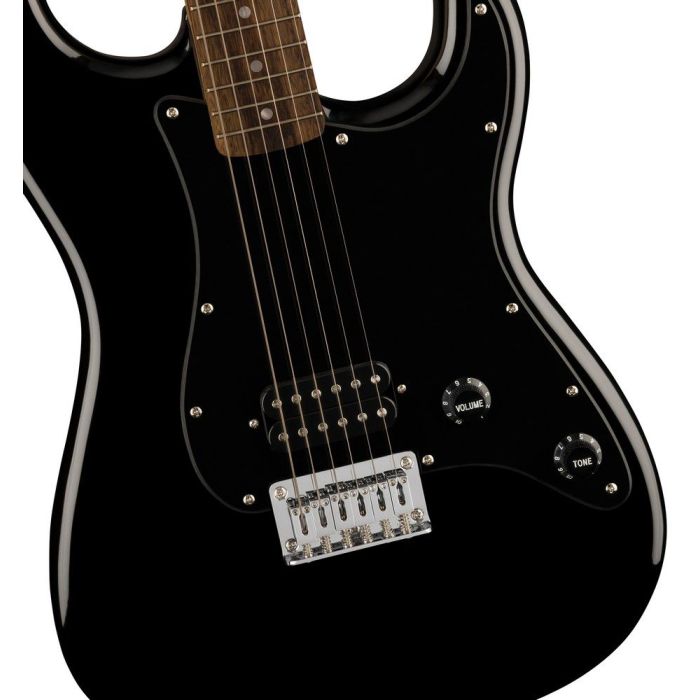 Squier Sonic Stratocaster Ht H IL BPG Black, body closeup