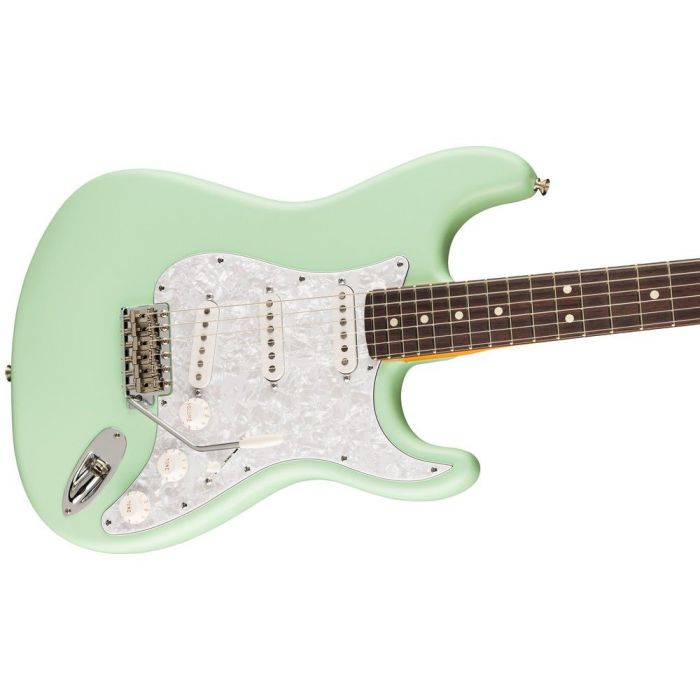 Fender Limited Edition Cory Wong Stratocaster Surf Green, angled view