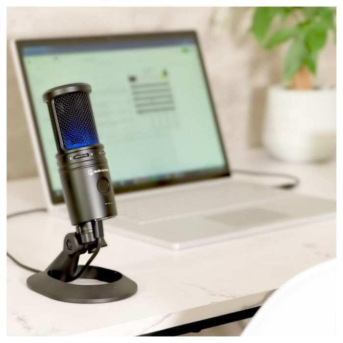 Audio Technica AT2020USB-XP Cardioid Condenser USB Microphone Lifestyle