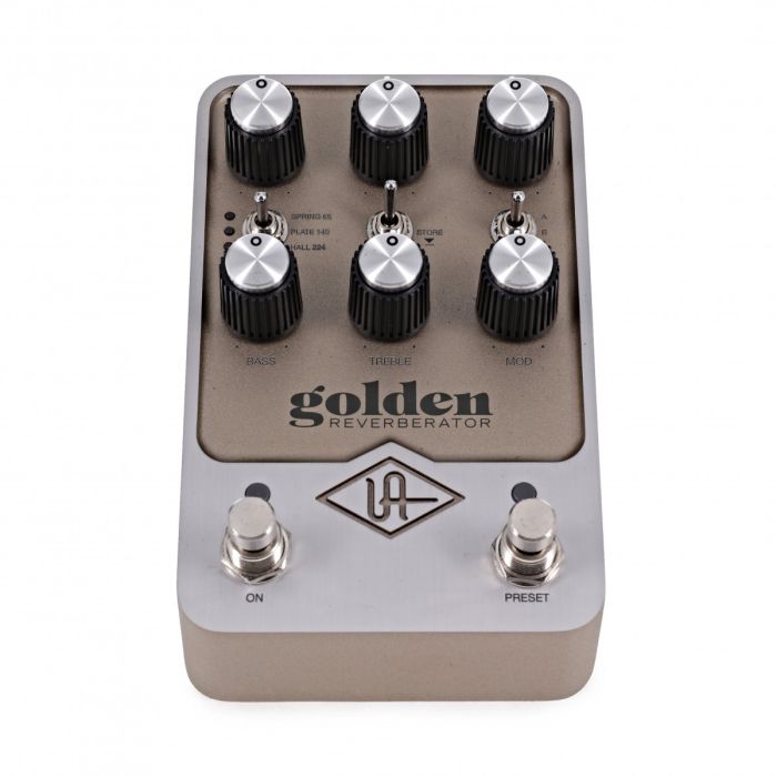 Universal Audio Golden Reverb Pedal frotn angle