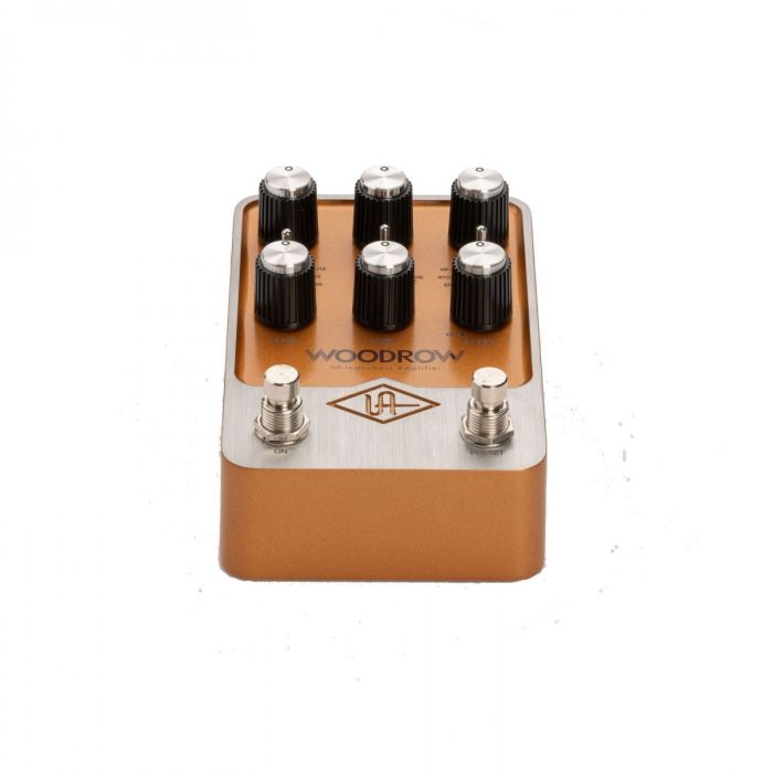 Universal Audio UAFX Woodrow '55 Instrument Amplifier Pedal Angle