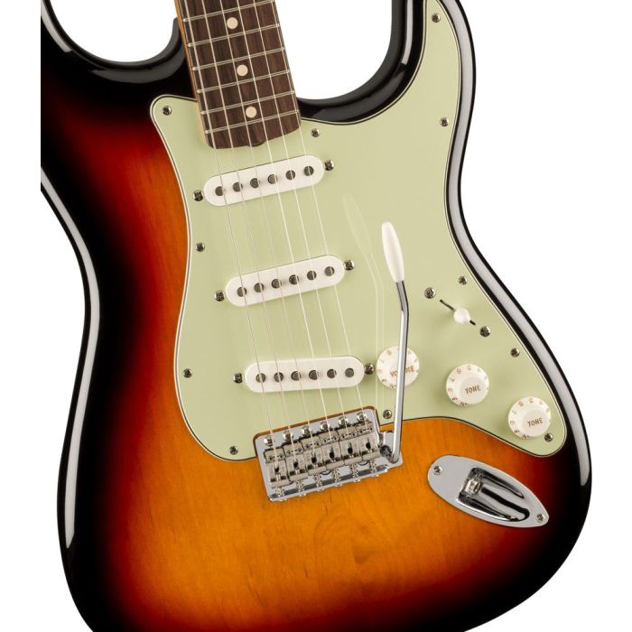 Fender Vintera Ii 60s Stratocaster RW 3-color Sunburst, body closeup