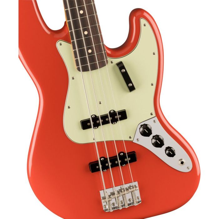 Fender Vintera Ii 60s Jazz Bass RW Fiesta Red, body closeup