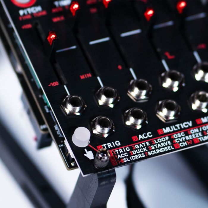 Gamechanger Audio PLASMA Voice Synthesizer Eurorack Module Controls