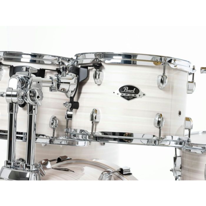 Pearl Export 5 Piece Drum Kit 22" Fusion inc HWP-834 and SBR Cymbals Slipstream White tom close up