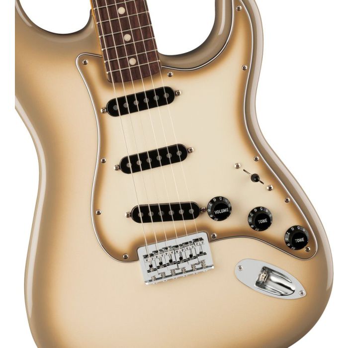 Fender 70th Anniv Vintera II Antigua Stratocaster Rw Antigua, angled view