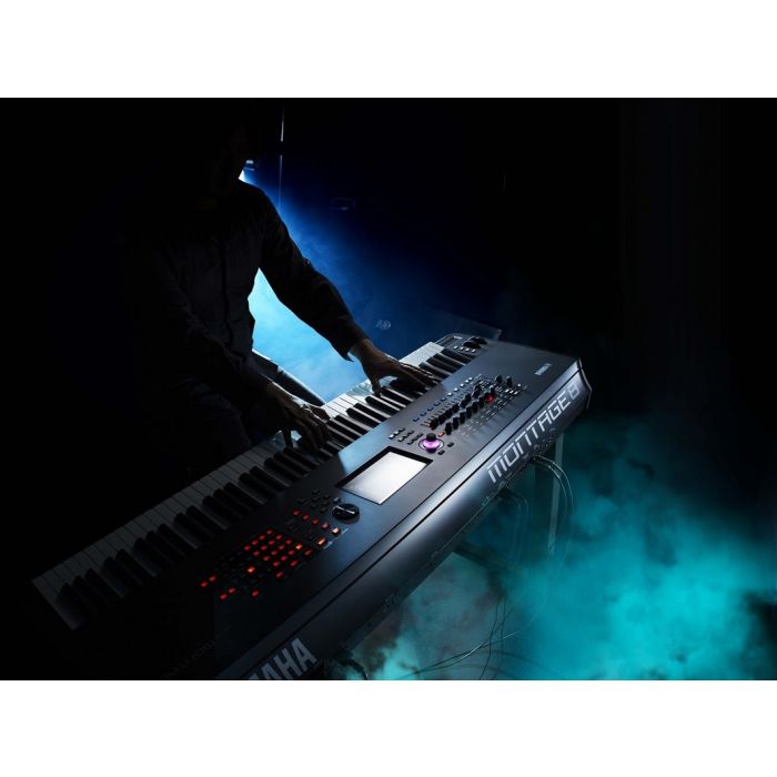 Yamaha Montage 7 Synthesizer 76 Key Live Performance