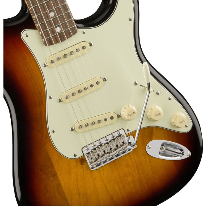 Fender American Original '60s Stratocaster 3-Colour Sunburst Body Detail