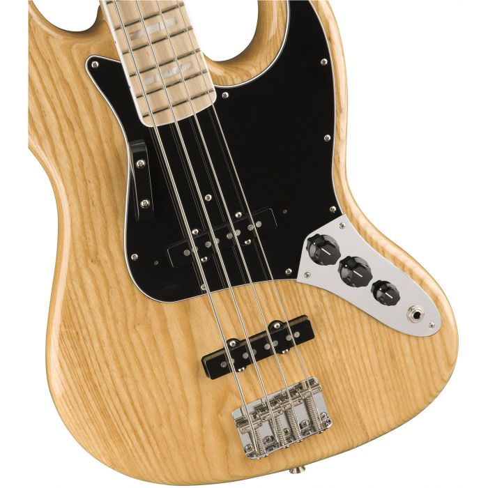 Fender American Original '70s Jazz Bass Natural Body Detail