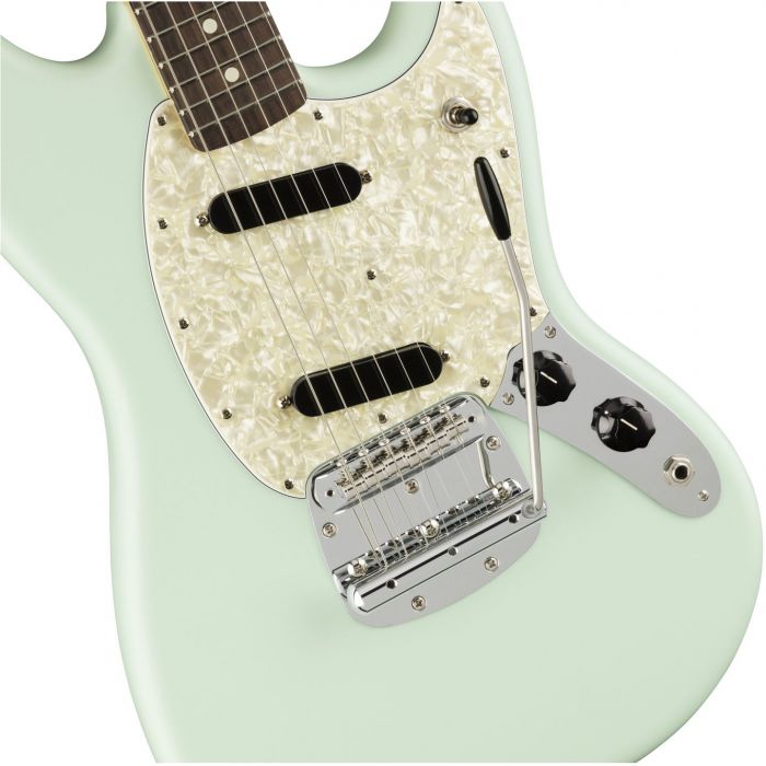 Fender American Performer Mustang RW FB Satin Sonic Blue front closeup