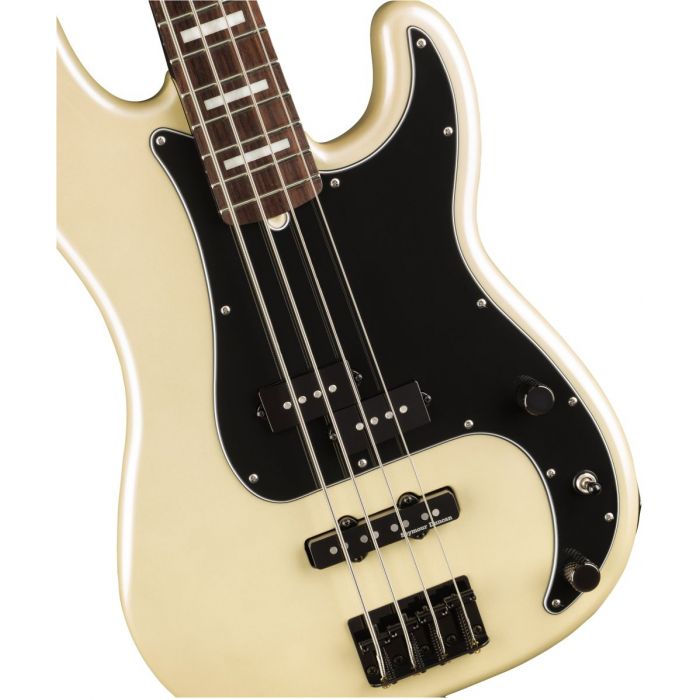 Fender Duff McKagen Deluxe Precision Bass RW White Pearl Body