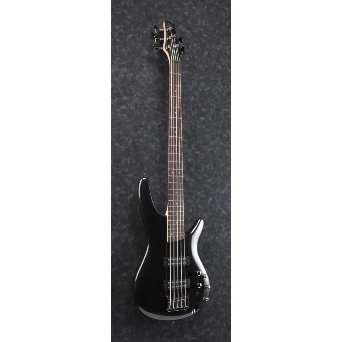 Front angled view of an Ibanez SR305E 5-stringed bass in an Iron Pewter finish