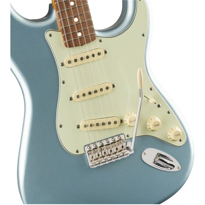 Closeup front view of a Fender Vintera 60S Stratocaster PF Ice Blue Metallic