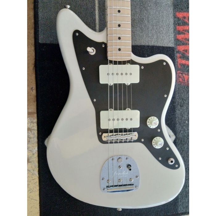 Front closeup view of the body on a Fender Ltd American Pro Pine Jazzmaster Custom White Finish