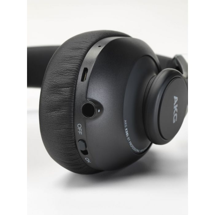 AKG K361-BT Bluetooth headphones Cords Removed