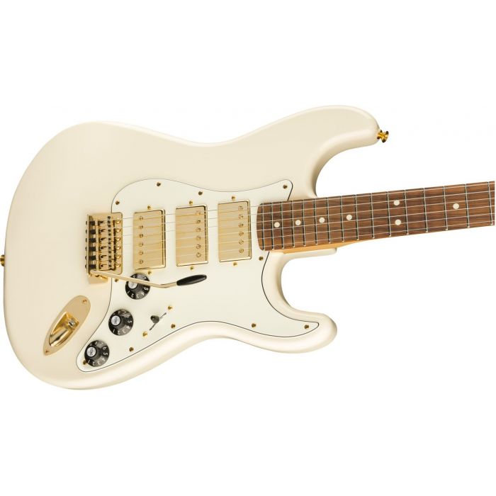 Closeup of the body on a Fender Limited Edition Mahogany Blacktop Strat 3H, Olympic White