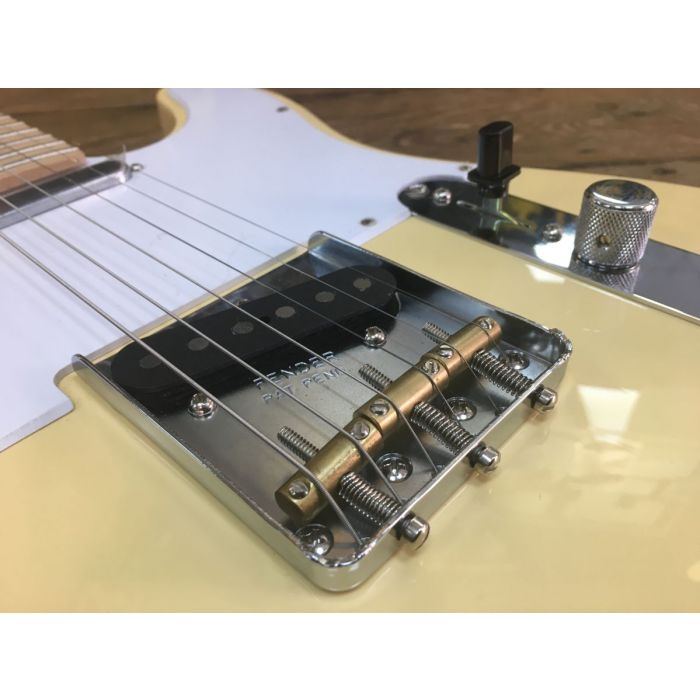 B-Stock Fender American Performer Tele Bridge