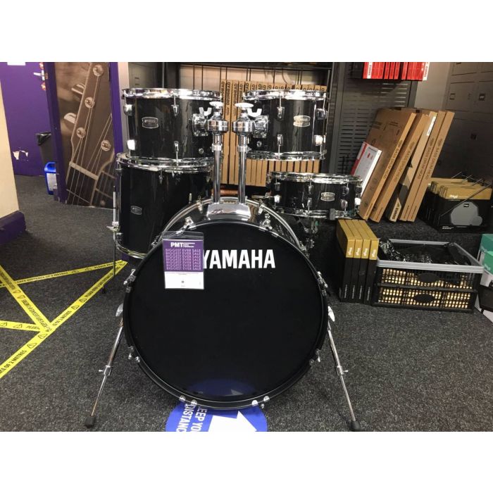 B-Stock Yamaha Rydeen 22in Drum Kit with Hardware Black Sparkle