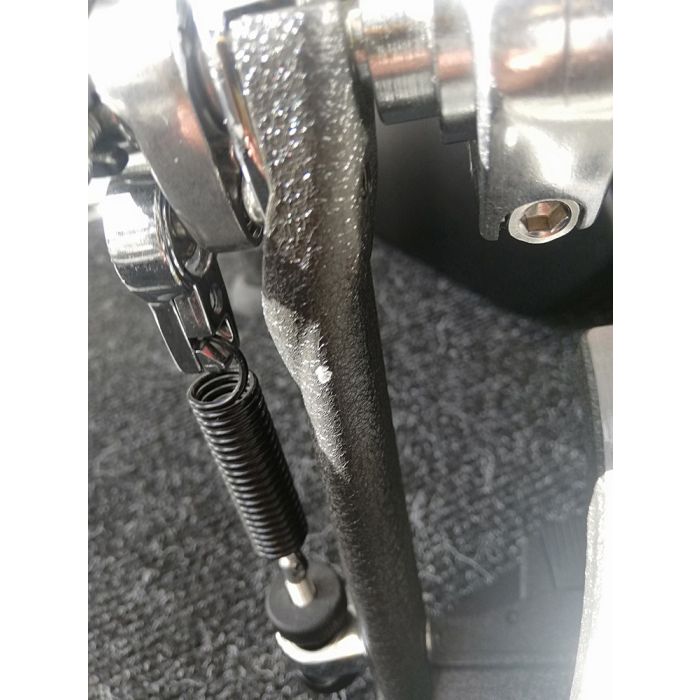 More B-Stock Tama HP900PWN Iron Cobra Double Pedal Damage Detail