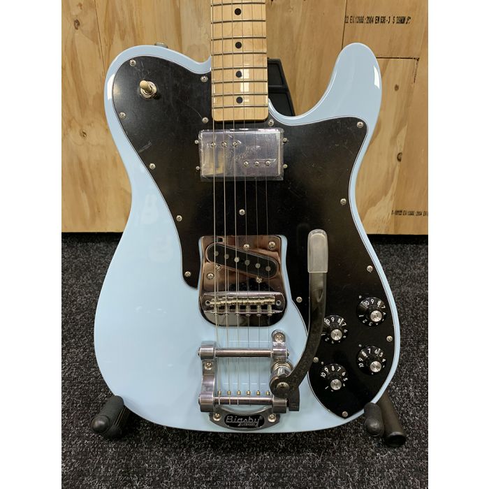 B-Stock Fender 2019 Ltd Edit 72 Tele SB Front Detail
