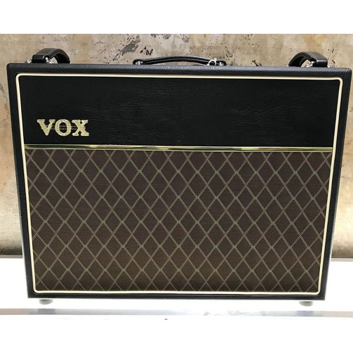 Full frontal view of a B Stock VOX AC30HW60 60th Anniversary Hand Wired Guitar Amplifier
