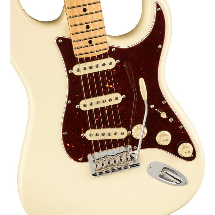 Closeup of the body on a Fender American Professional II Stratocaster MN, Olympic White