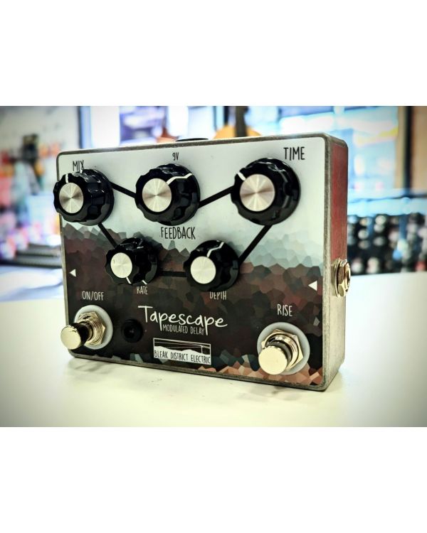 Pre-Owned Bleak District Tapescape Modulated Delay