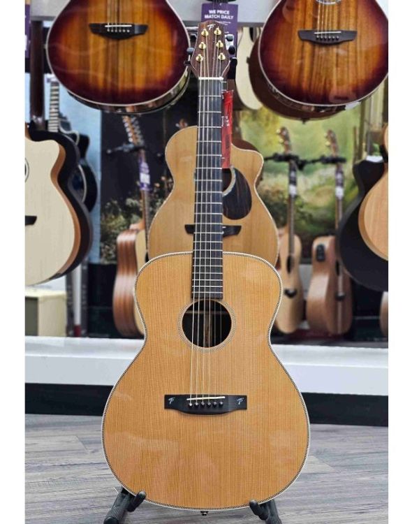 Pre-Owned Terry Pack OMRC Acoustic Guitar (043728)
