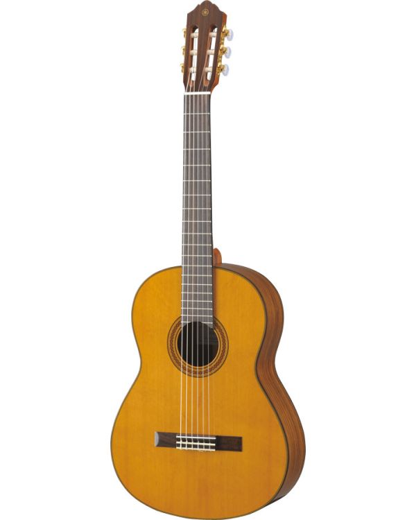Yamaha CG162C Cedar Top Classical Acoustic Guitar