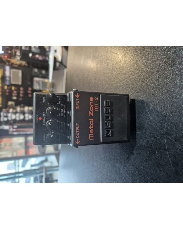Pre-Owned Boss MT2 Metal Zone Distortion Pedal (049303)