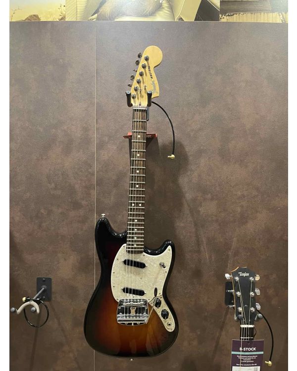 Pre-Owned Fender American Performer Mustang RW Sunburst (000081)