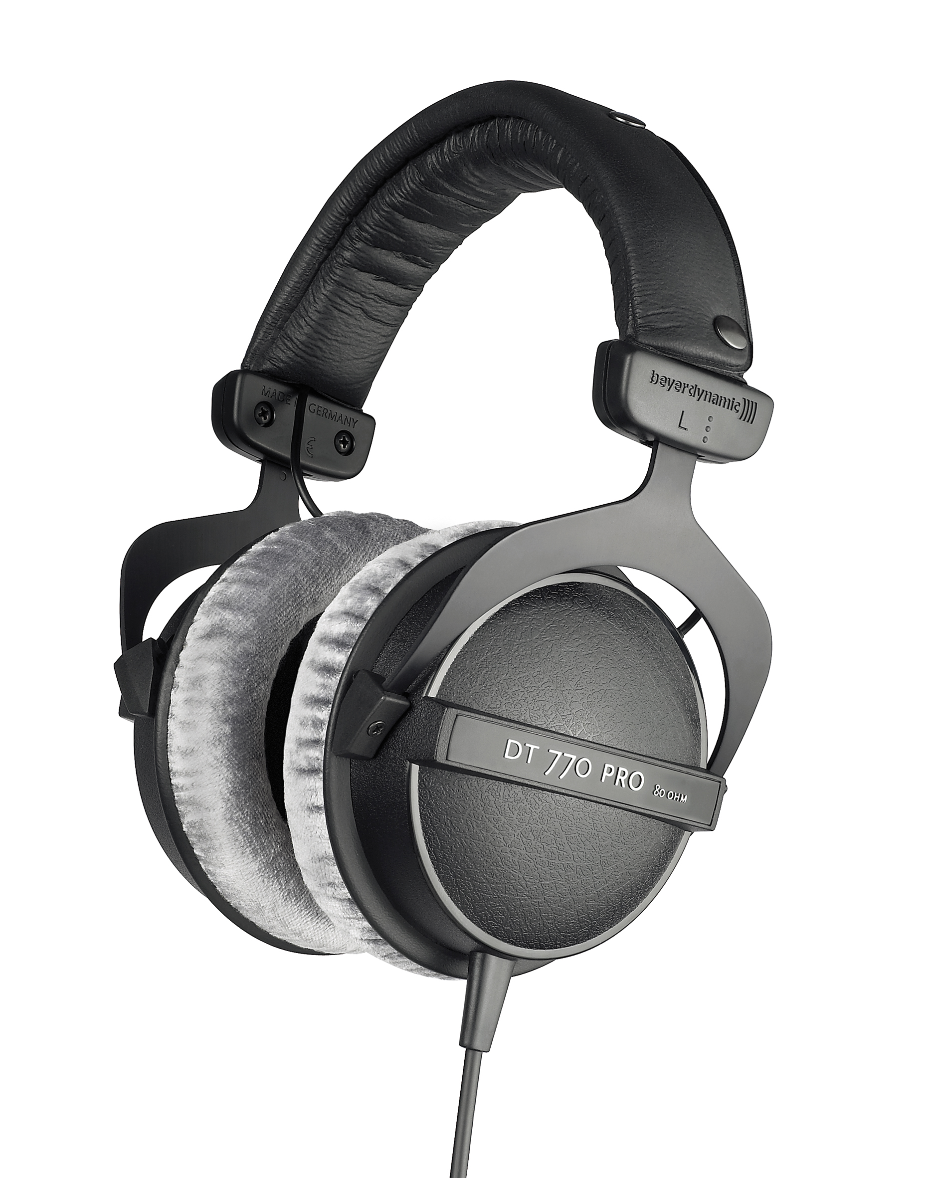 An image of Beyerdynamic DT770 Pro Headphones - 250 Ohm | PMT Online